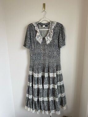 Vintage Karen Alexander Dress Size 8 Modest Cottagecore Prairie Romantic Midi